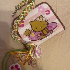 Hello kitty hawaiin wallet
